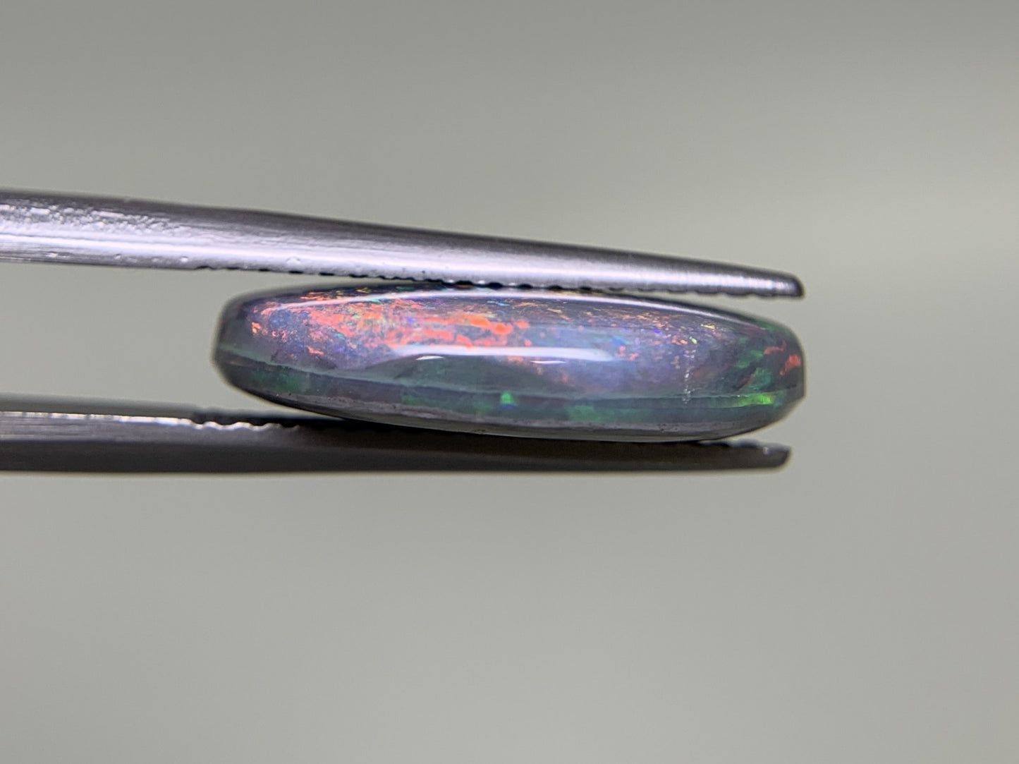 ブラックオパール 5.289ct 宝石ソーティング付き  16.6㎜×11.8㎜×4.1㎜  ルース（ 裸石 ） 3222Y