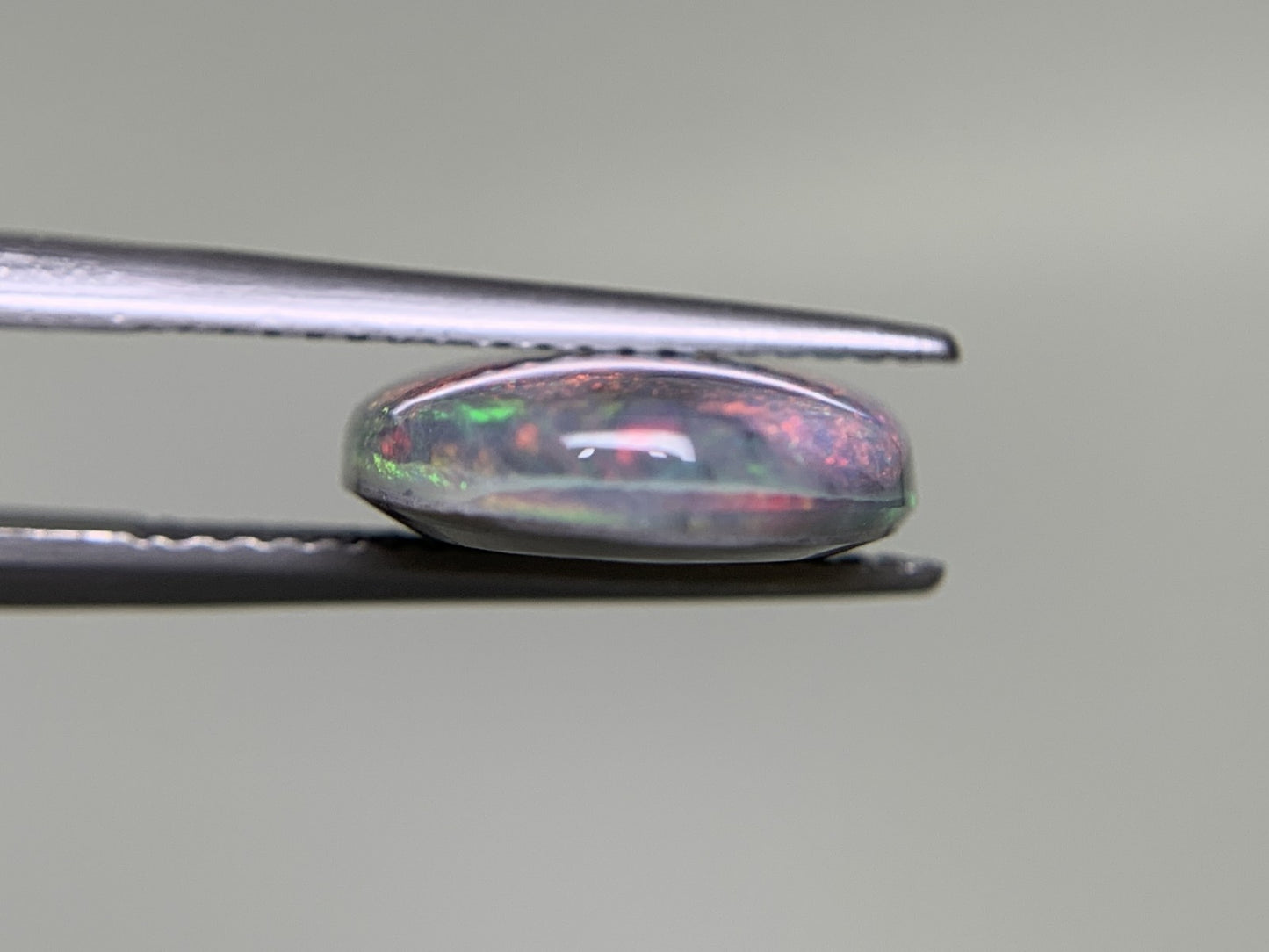 ブラックオパール 5.289ct 宝石ソーティング付き  16.6㎜×11.8㎜×4.1㎜  ルース（ 裸石 ） 3222Y