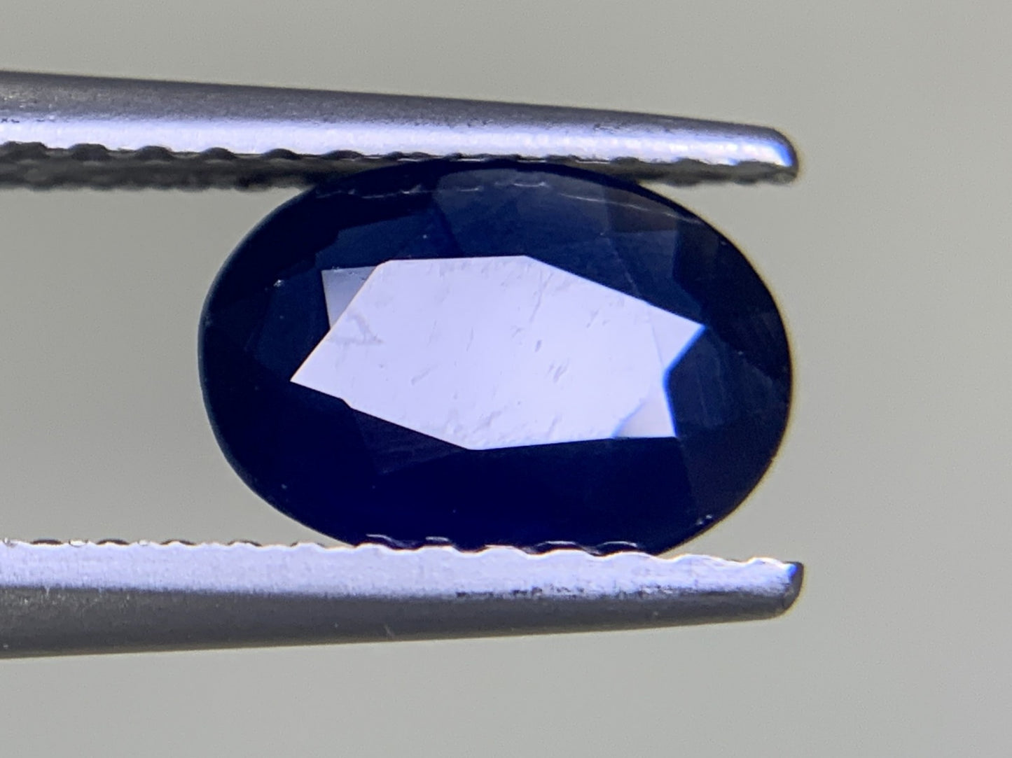 サファイア 1.155ct 宝石ソーティング付き 7.9㎜×5.8㎜×2.6㎜　 ルース（ 裸石 ） 1956Y