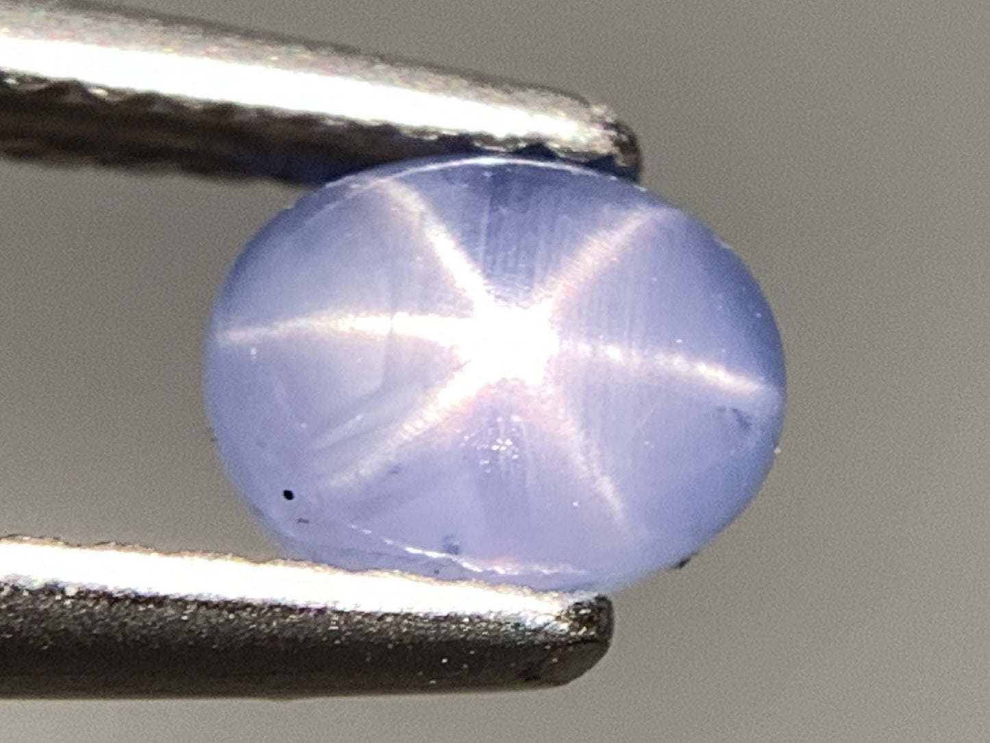 スターサファイア 天然 1.079ct 宝石ソーティング付き 5.8㎜×4.6㎜×3.2㎜ ルース（ 裸石 ） 7092Y