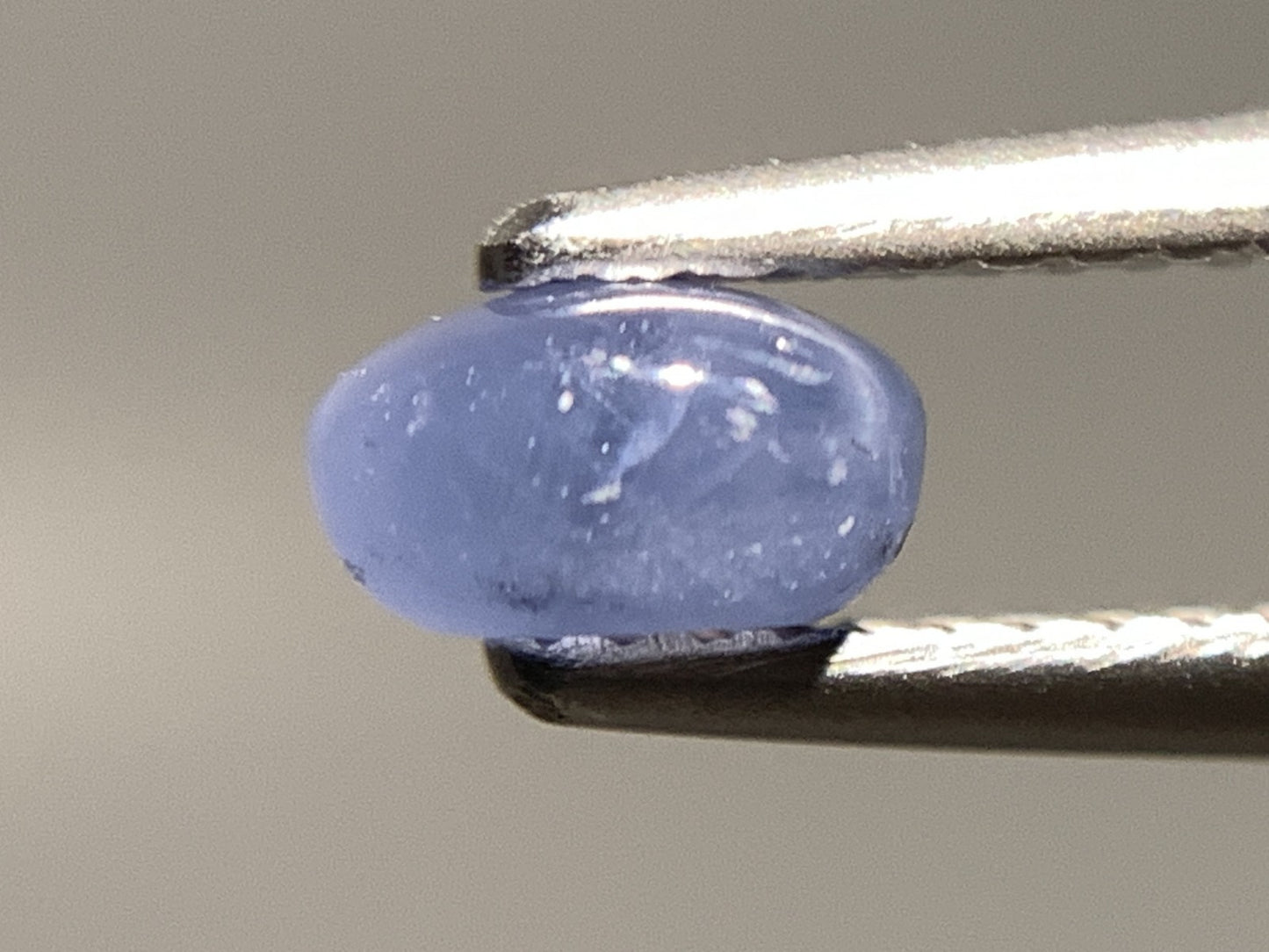 スターサファイア 天然 1.079ct 宝石ソーティング付き 5.8㎜×4.6㎜×3.2㎜ ルース（ 裸石 ） 7092Y