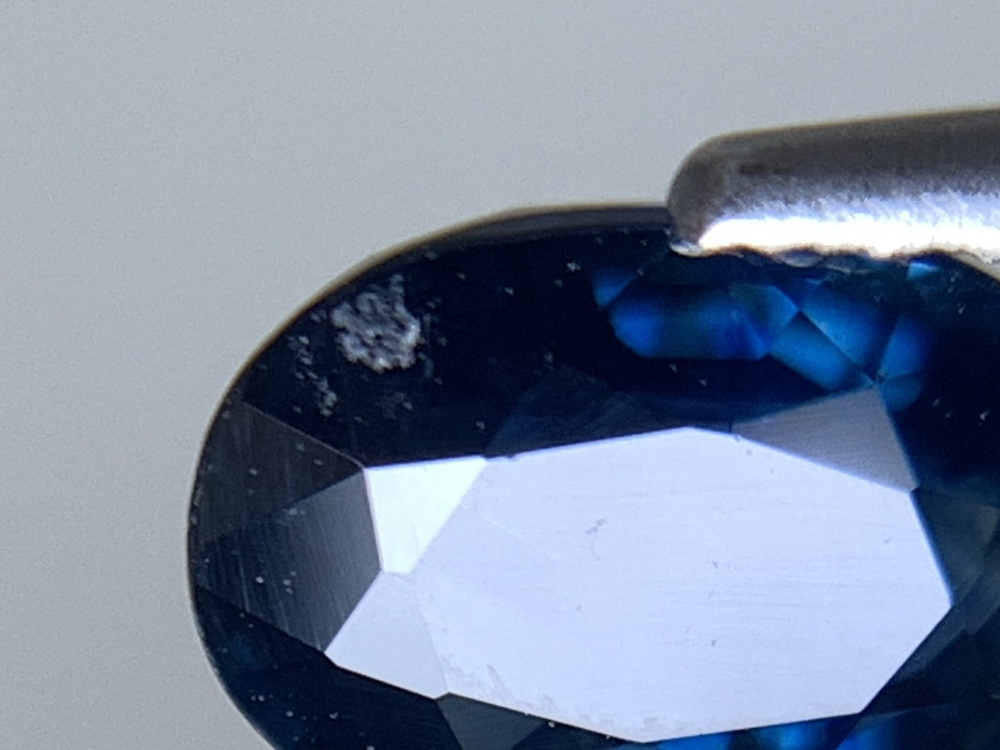 サファイア 天然 1.119ct 宝石ソーティング付き 7.0㎜×5.2㎜×3.1㎜ ルース（ 裸石 ） 6326Y