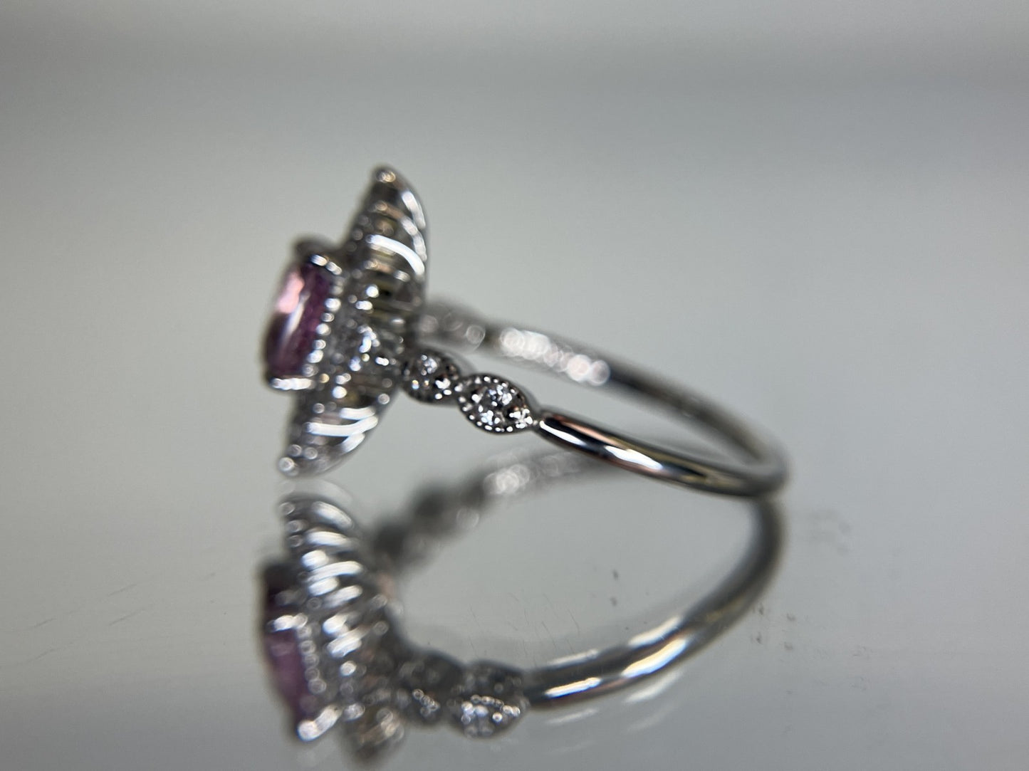 サファイア 1.05ct パパラチャ Padparadscha 非加熱 No heat AIGS鑑別書 D0.31ct PT900 4.3g 指輪 （JP13号） サイズ直し無料 8572K