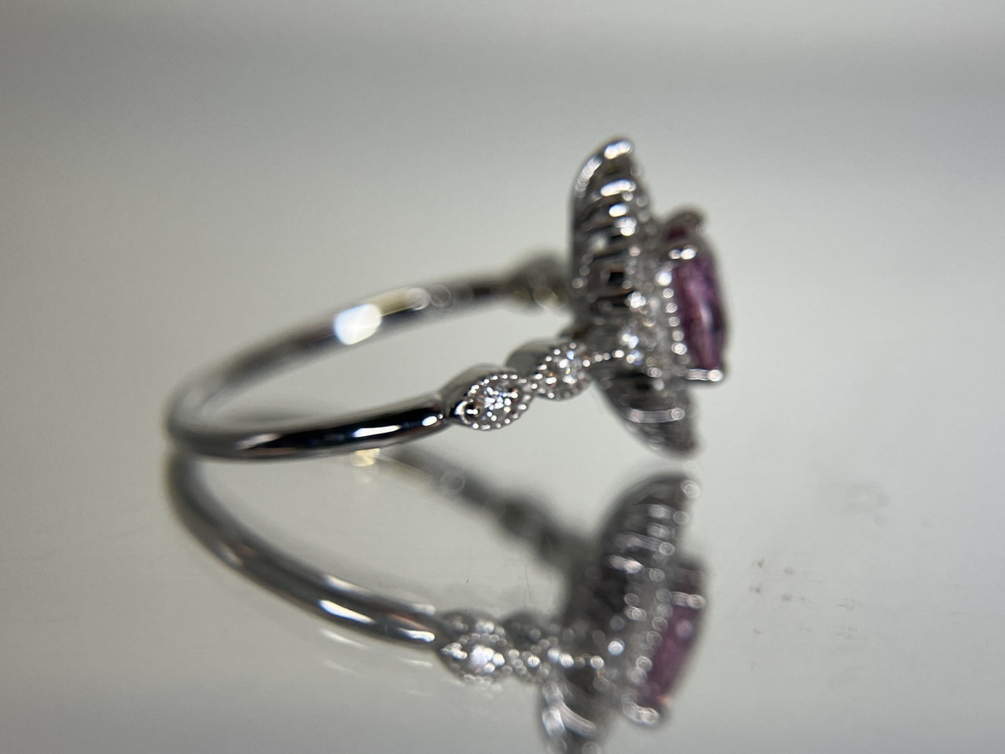 サファイア 1.05ct パパラチャ Padparadscha 非加熱 No heat AIGS鑑別書 D0.31ct PT900 4.3g 指輪 （JP13号） サイズ直し無料 8572K
