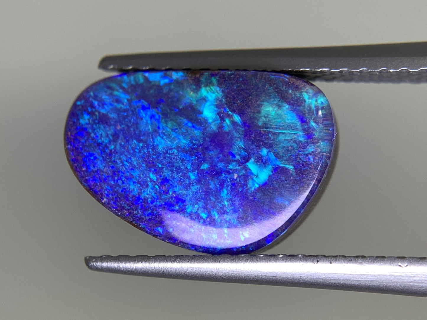 ボルダーオパール 天然  3.649ct  宝石ソーティング付き  12.5㎜×8.3㎜×3.8㎜  ルース（ 裸石 ）  5425Y