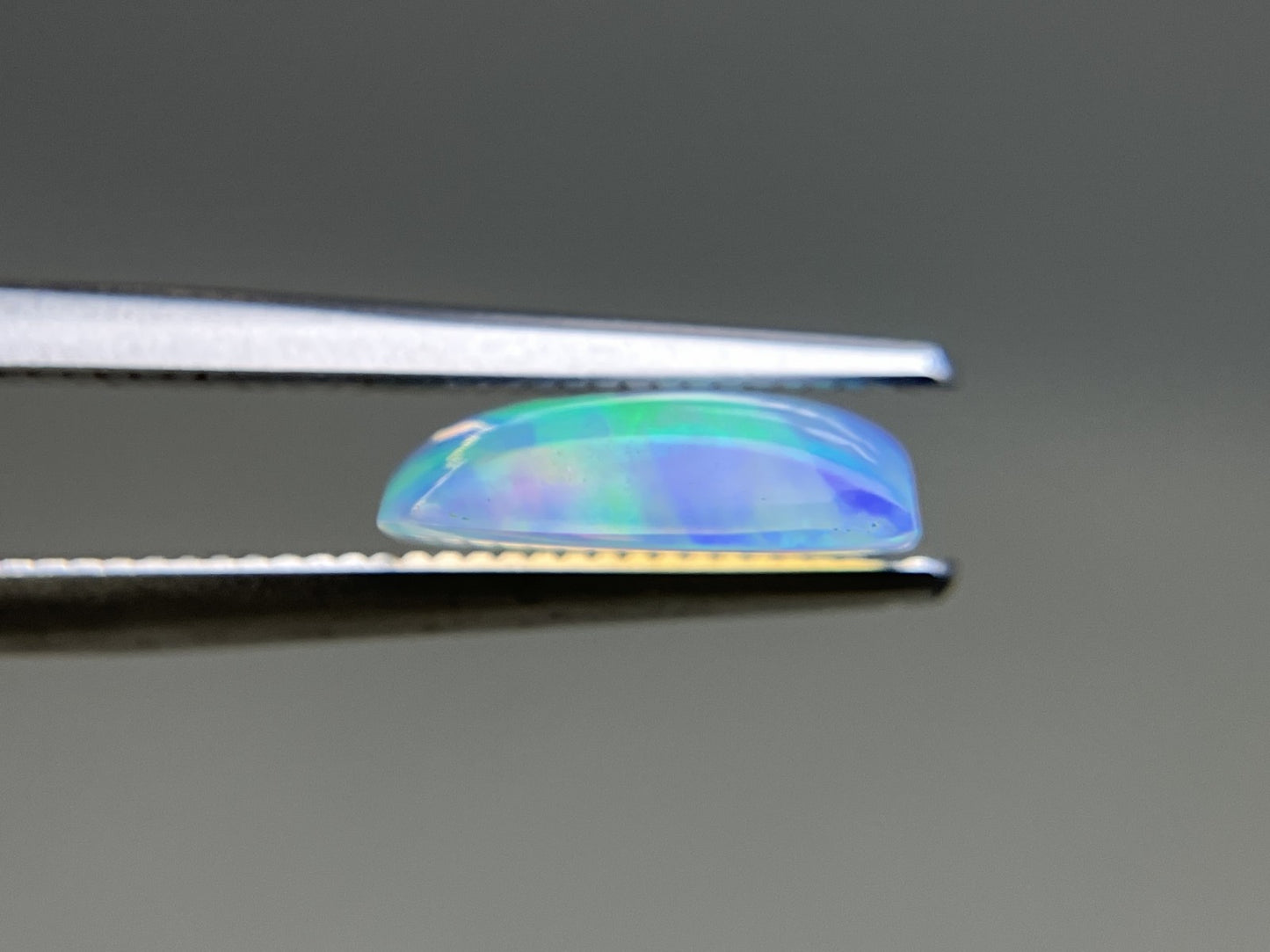 オパール 天然 1.424ct 宝石ソーティング付き 10.1㎜×6.5㎜×3.0㎜ 天然 ルース（ 裸石 ） 5164YY