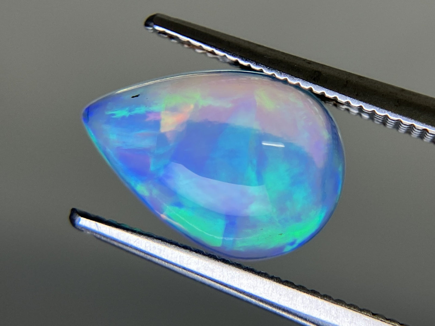 オパール 天然 2.538ct 宝石ソーティング付き 12.4㎜×8.8㎜×4.8㎜ 天然 ルース（ 裸石 ） 5149YY