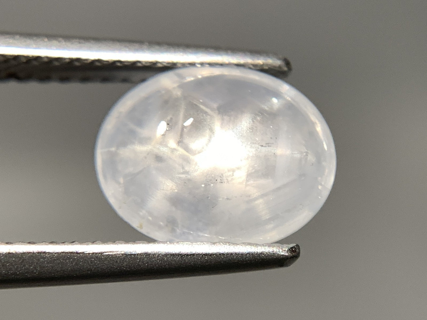 スターサファイア 天然 3.209ct 宝石ソーティング付き 10.0㎜×8.0㎜×3.7㎜ ルース（ 裸石 ） 7121Y