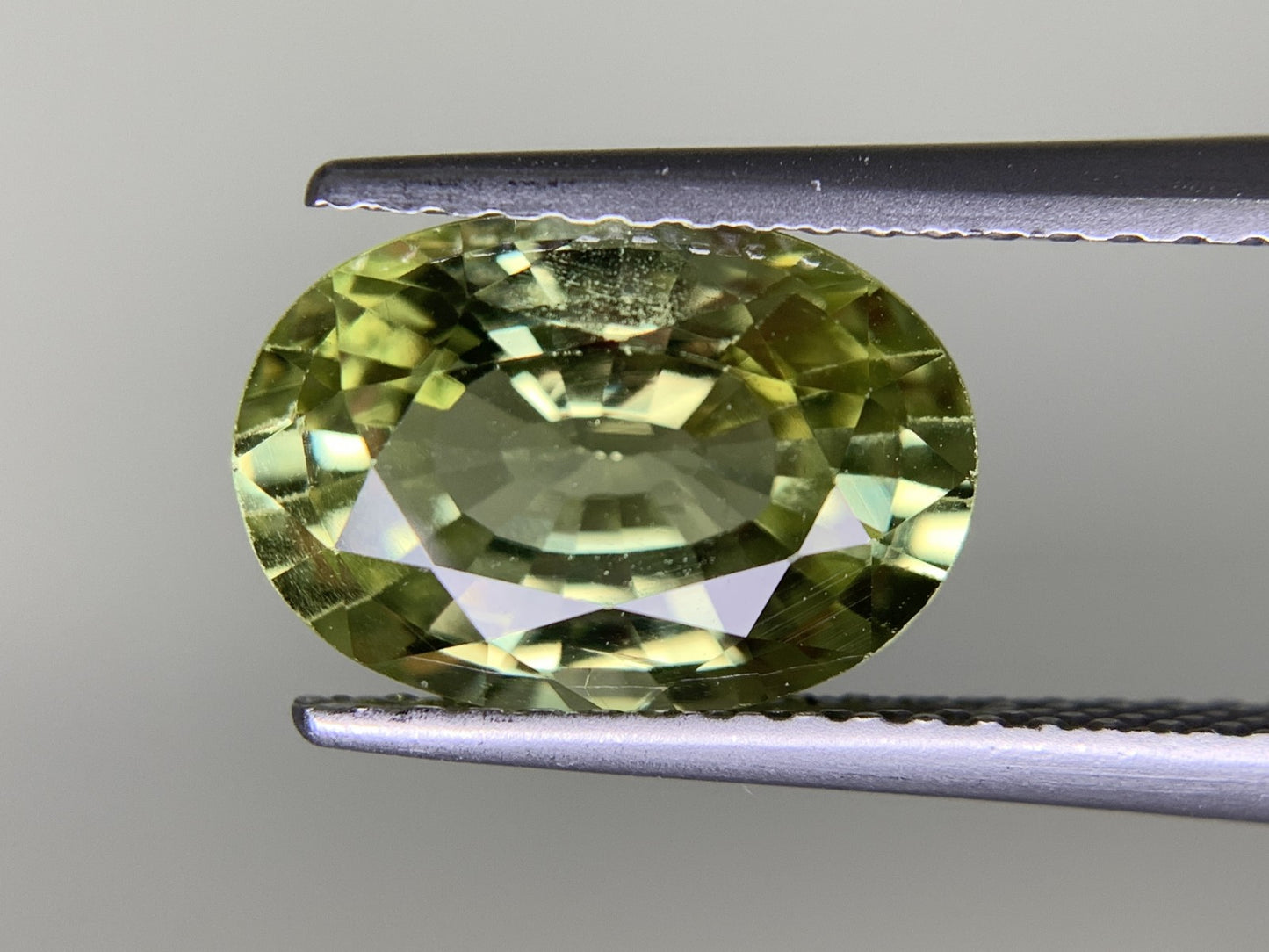 クリソベリル 3.311ct 宝石ソーティング付き  10.8㎜×7.4㎜×4.9㎜  ルース（ 裸石 ） 3244Y