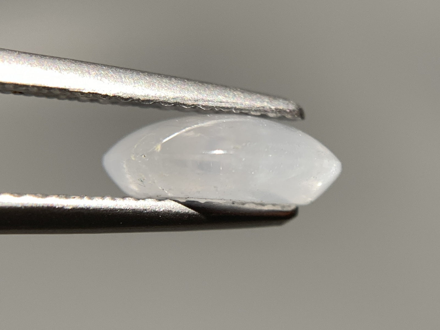 スターサファイア 天然 3.209ct 宝石ソーティング付き 10.0㎜×8.0㎜×3.7㎜ ルース（ 裸石 ） 7121Y