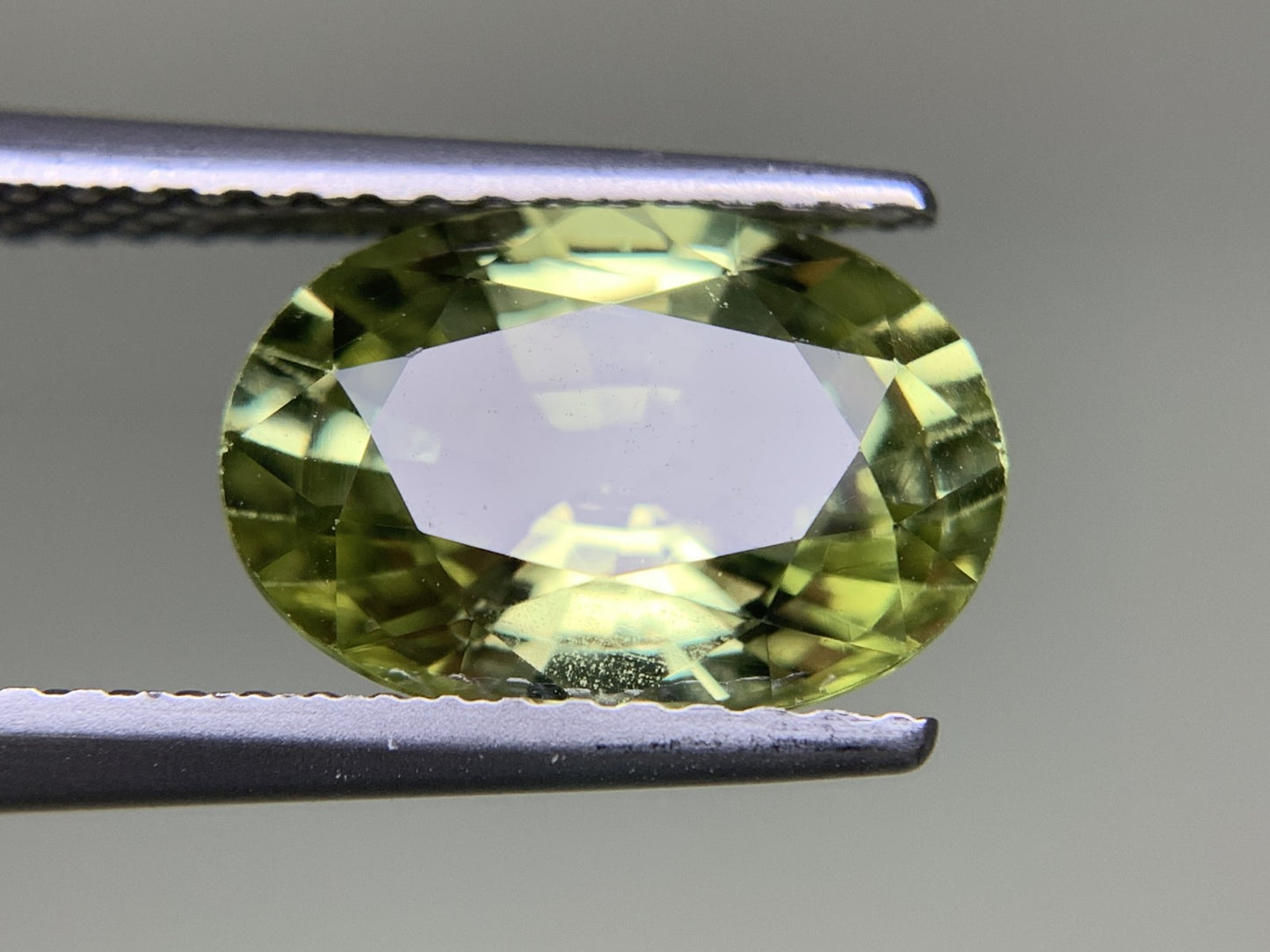 クリソベリル 3.311ct 宝石ソーティング付き  10.8㎜×7.4㎜×4.9㎜  ルース（ 裸石 ） 3244Y