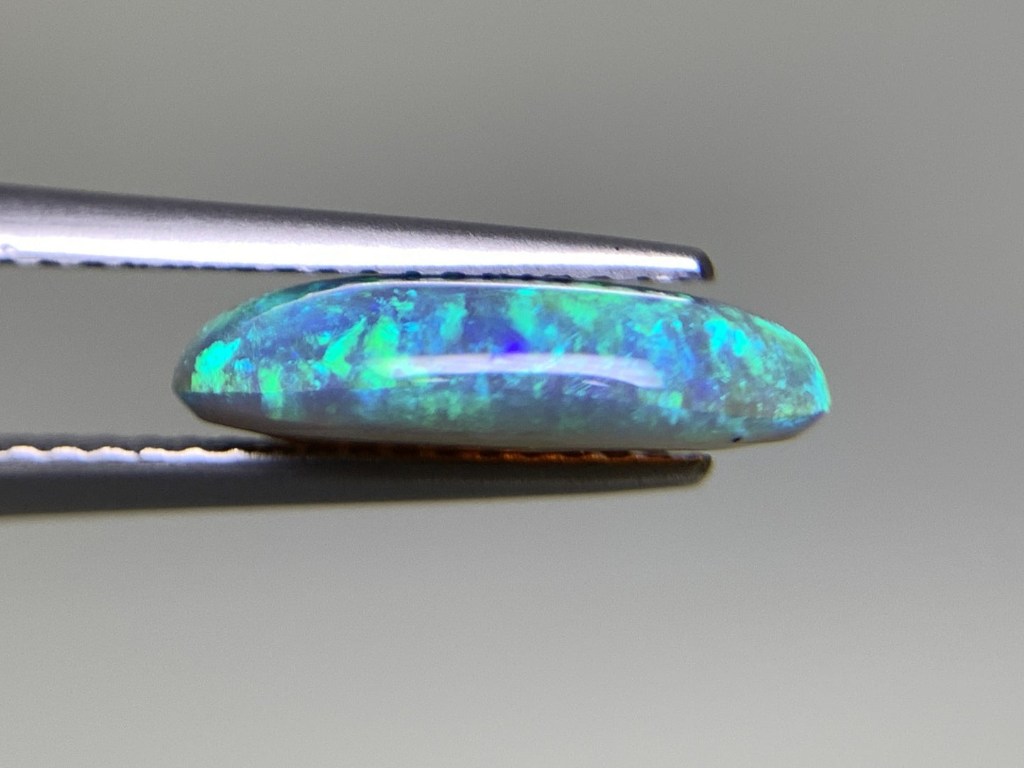 ブラックオパール 天然  2.176ct  宝石ソーティング付き  13.2㎜×7.4㎜×3.5㎜  ルース（ 裸石 ）  5478Y