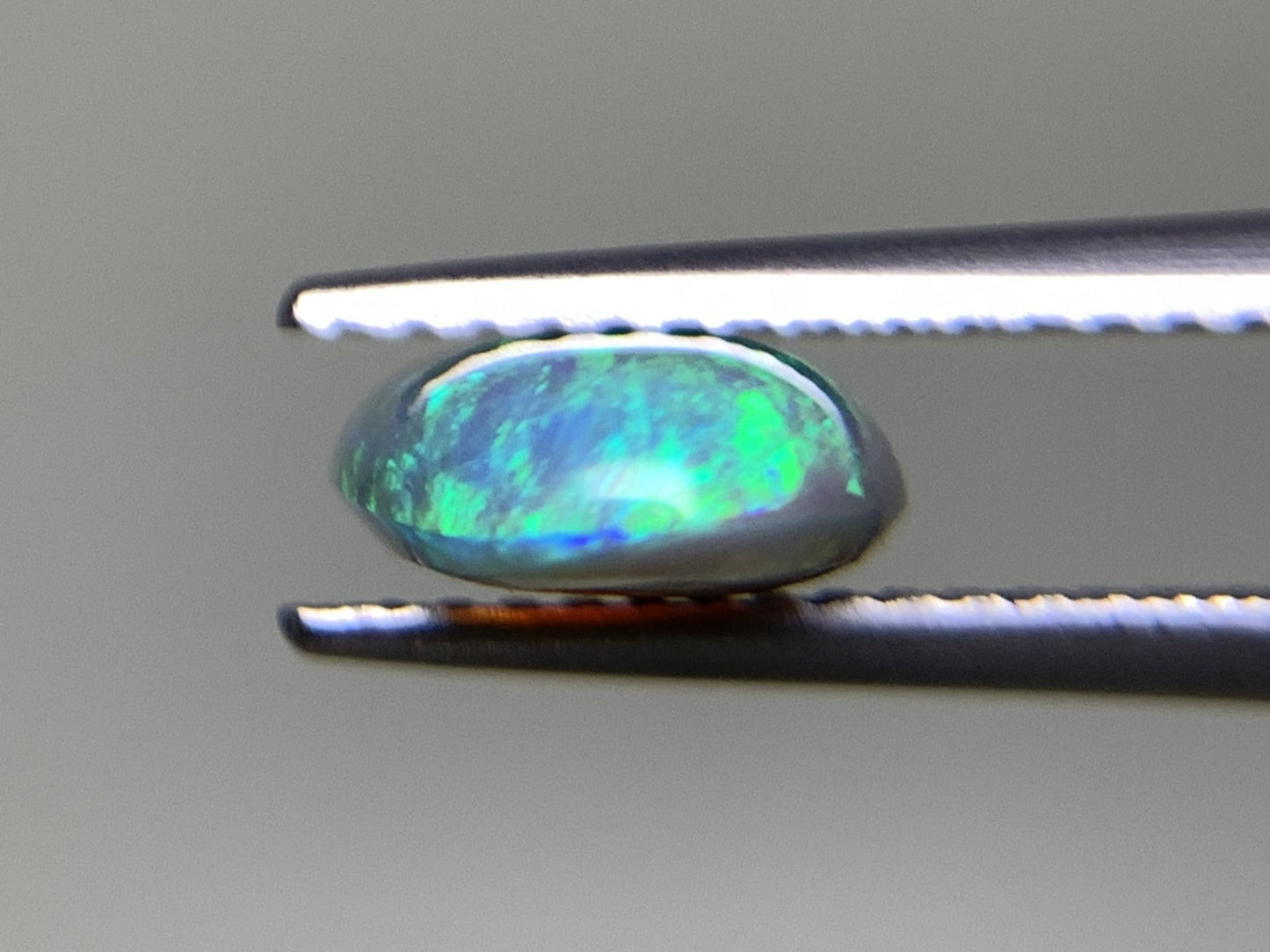 ブラックオパール 天然  2.176ct  宝石ソーティング付き  13.2㎜×7.4㎜×3.5㎜  ルース（ 裸石 ）  5478Y