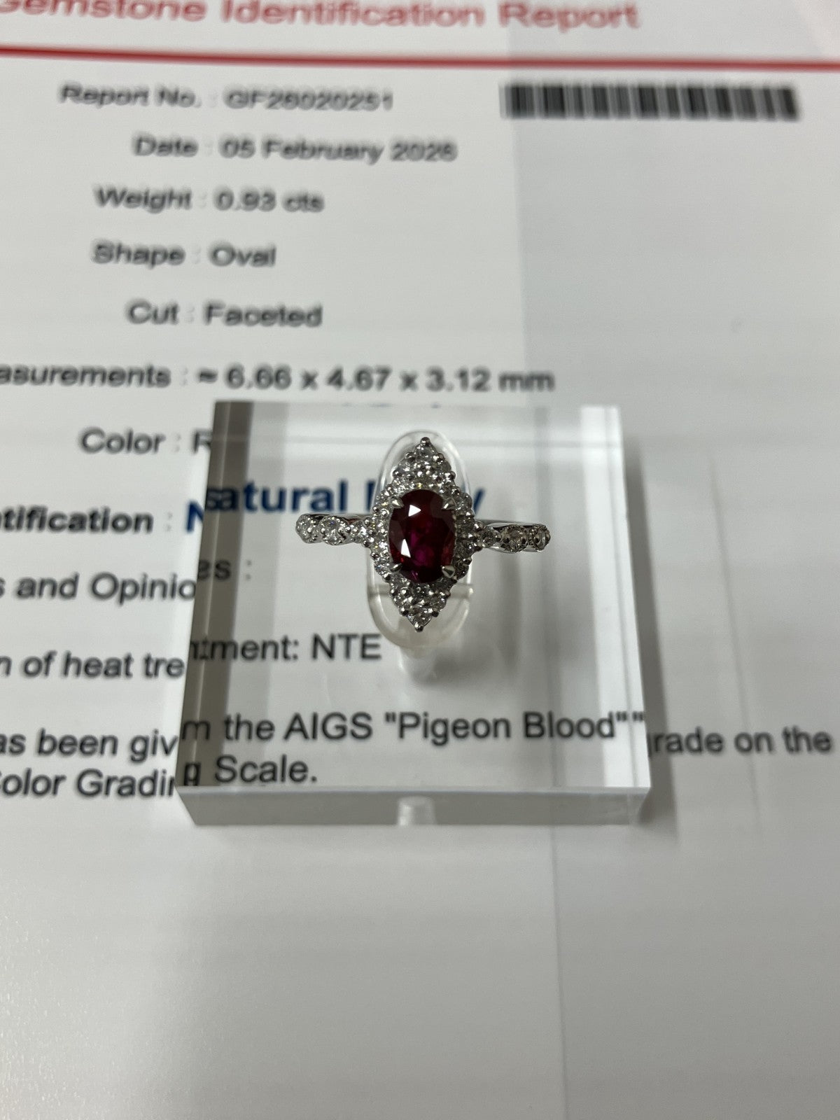 ルビー 0.93ct Pigeon blood NoHeat AIGS鑑別書 D0.31ct PT900 4.3g 指輪 （JP13号） サイズ直し無料 8586K