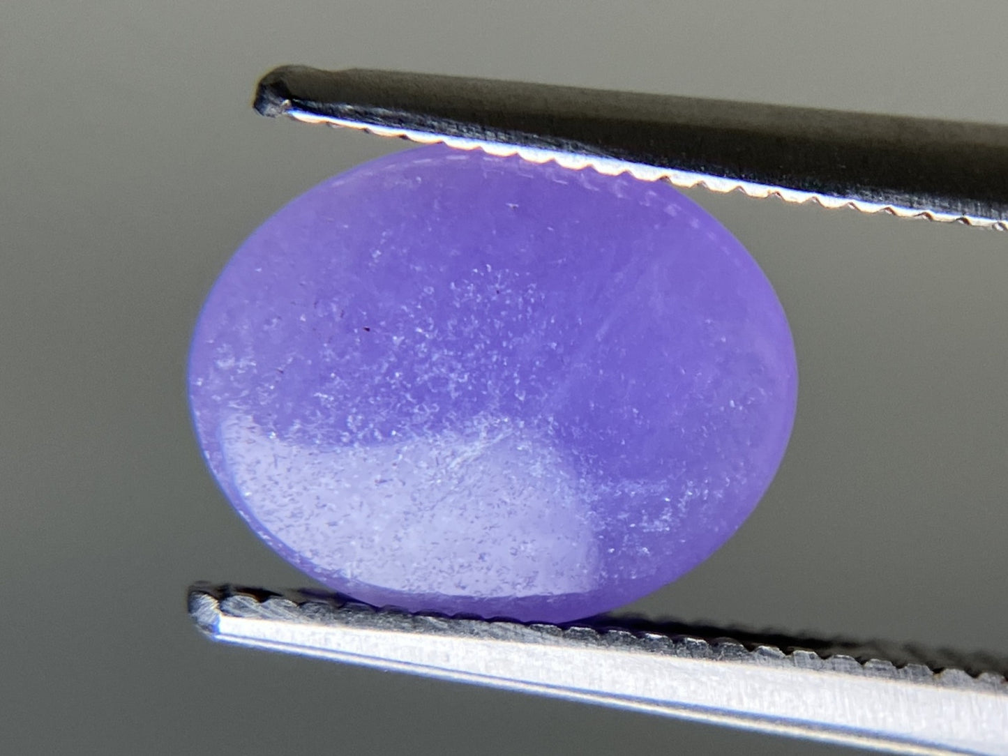 ヒスイ 翡翠  天然  2.317ct  宝石ソーティング付き  9.7㎜×7.8㎜×3.2㎜   天然 ルース（ 裸石 ） 5217YY