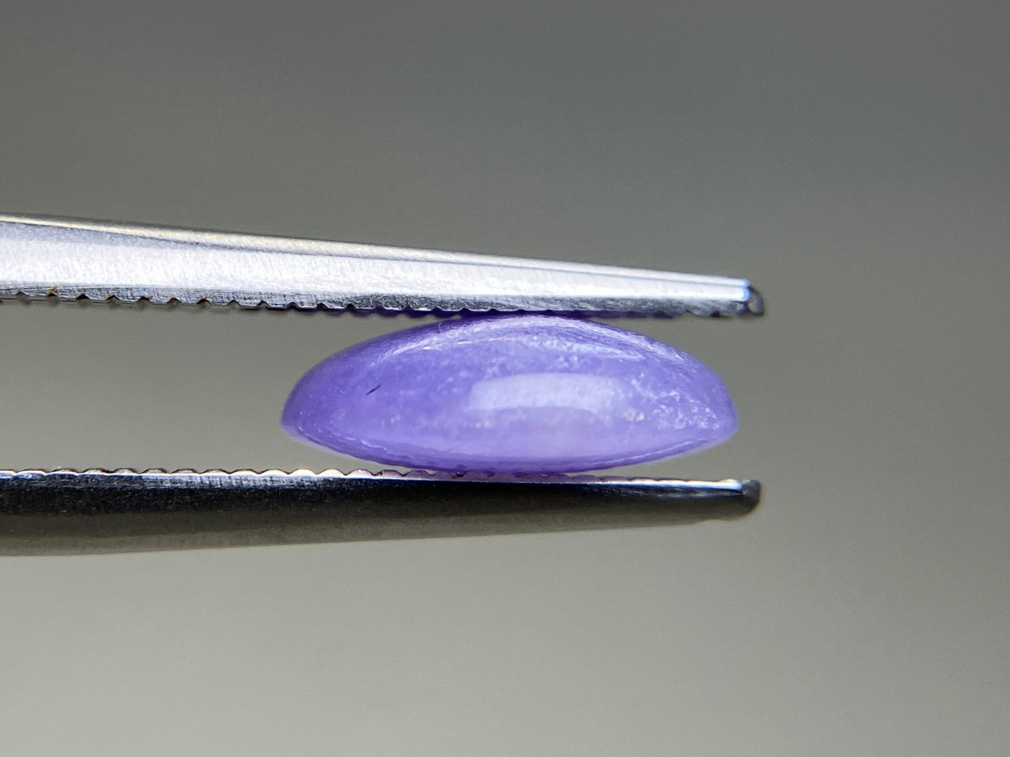 ヒスイ 翡翠  天然  2.317ct  宝石ソーティング付き  9.7㎜×7.8㎜×3.2㎜   天然 ルース（ 裸石 ） 5217YY