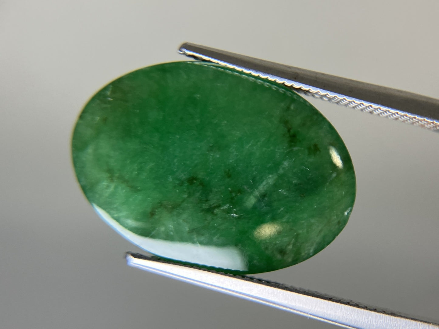 ヒスイ 翡翠 天然 12.111ct 宝石ソーティング付き 20.2㎜×14.5㎜×4.8㎜ 天然 ルース（ 裸石 ） 5264YY