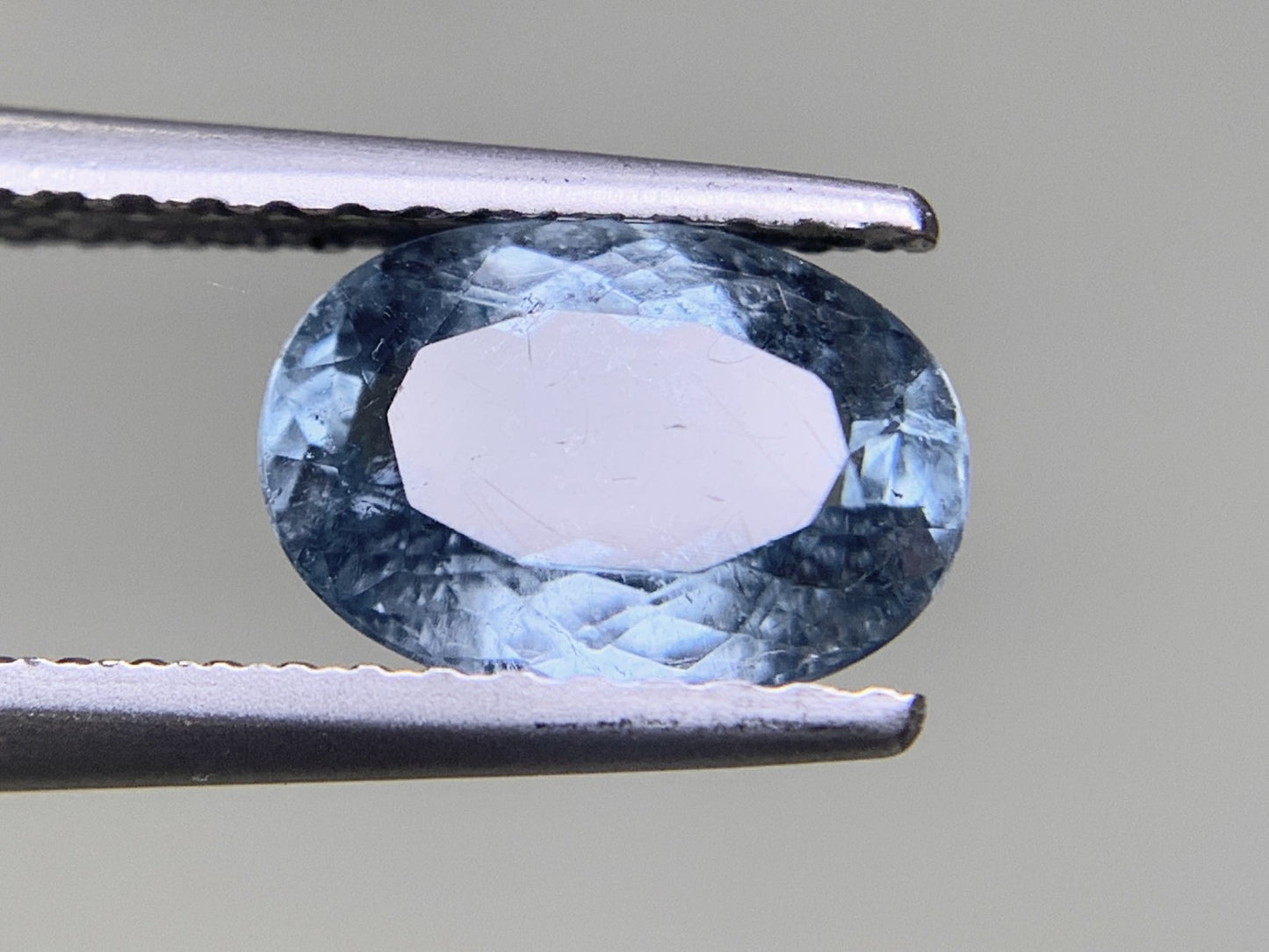 トルマリン 1.389ct  宝石ソーティング付き  8.5㎜×6.0㎜×3.6㎜　  ルース（ 裸石 ） 1912Y