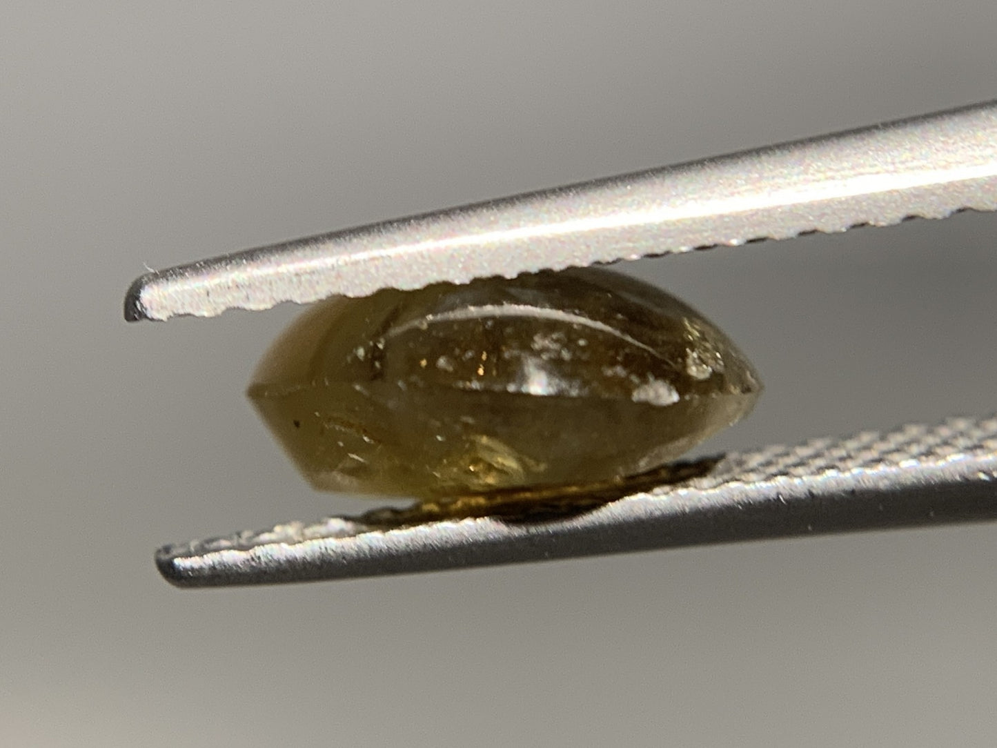 クリソベリルキャッツアイ 天然 3.126ct 宝石ソーティング付き 9.1㎜×9.1㎜×4.1㎜ ルース（ 裸石 ） 6306Y