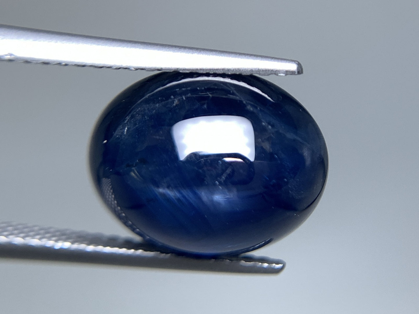 サファイア 天然 7.877ct 宝石ソーティング付き 12.1㎜×9.8㎜×6.7㎜ ルース（ 裸石 ） 8134Y
