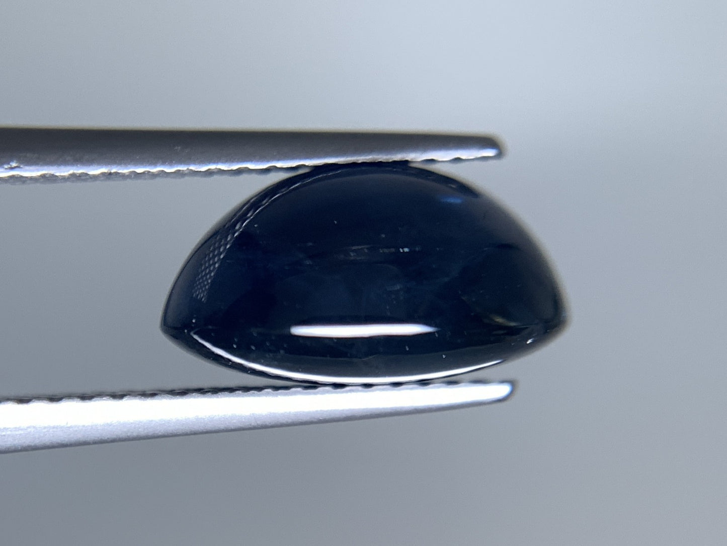 サファイア 天然 7.877ct 宝石ソーティング付き 12.1㎜×9.8㎜×6.7㎜ ルース（ 裸石 ） 8134Y