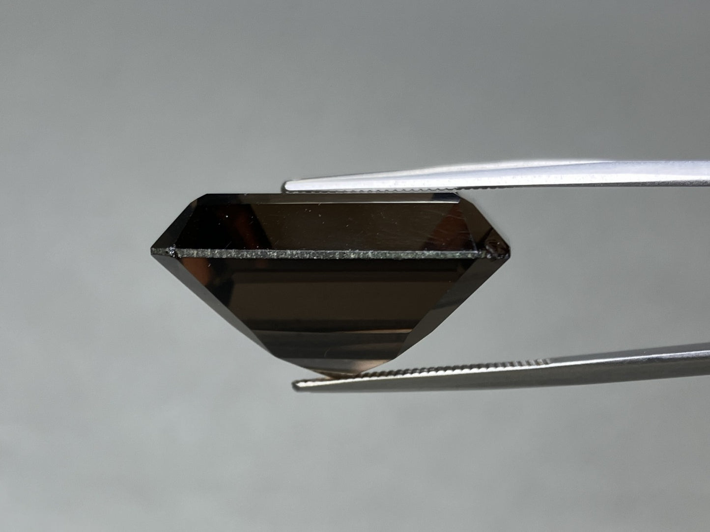 スモーキークォーツ 天然 54.811ct 宝石ソーティング付き 24.0㎜×24.0㎜×13.9㎜ ルース（ 裸石 ） 8320YY