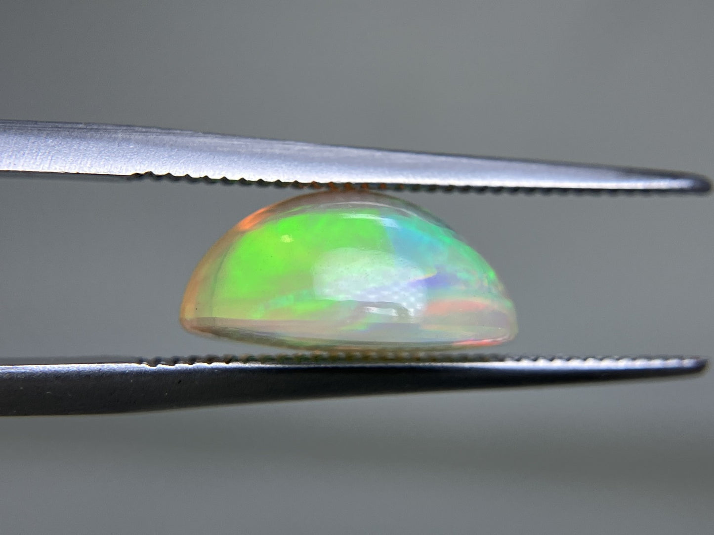 オパール 2.836ct 宝石ソーティング付き  11.8㎜×9.0㎜×5.6㎜  ルース（ 裸石 ） 3603YY