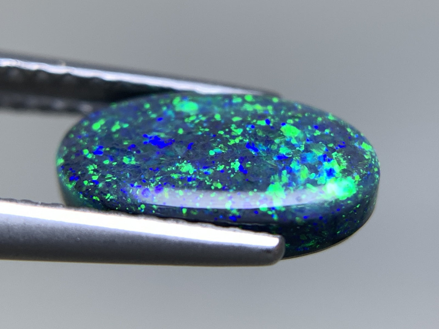 ブラックオパール 天然 1.248ct 中央宝石ソーティング付き 9.8㎜×5.5㎜×3.2㎜ ルース（ 裸石 ） 7045Y