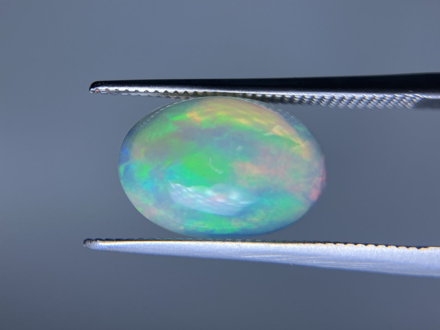 オパール 2.875ct 宝石ソーティング付き 13.1㎜×9.1㎜×4.5㎜ ルース（ 裸石 ） 3604S