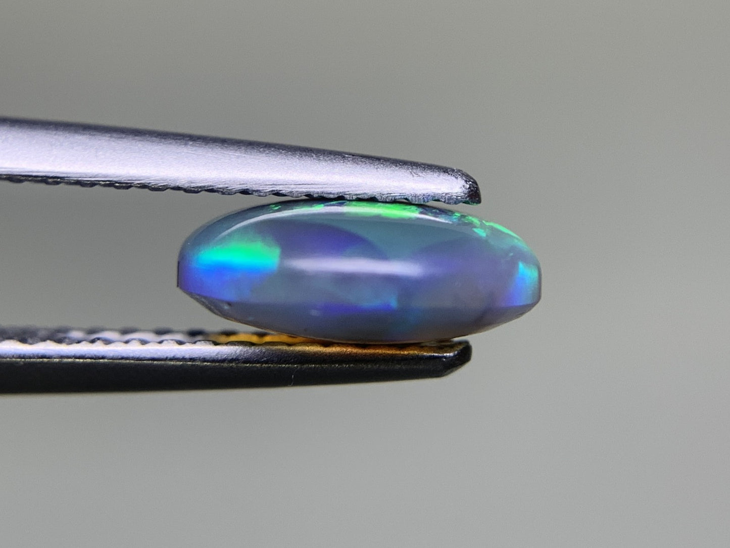 ブラックオパール 1.454ct 宝石ソーティング付き  14.0㎜×8.4㎜×4.8㎜  ルース（ 裸石 ） 4048Y