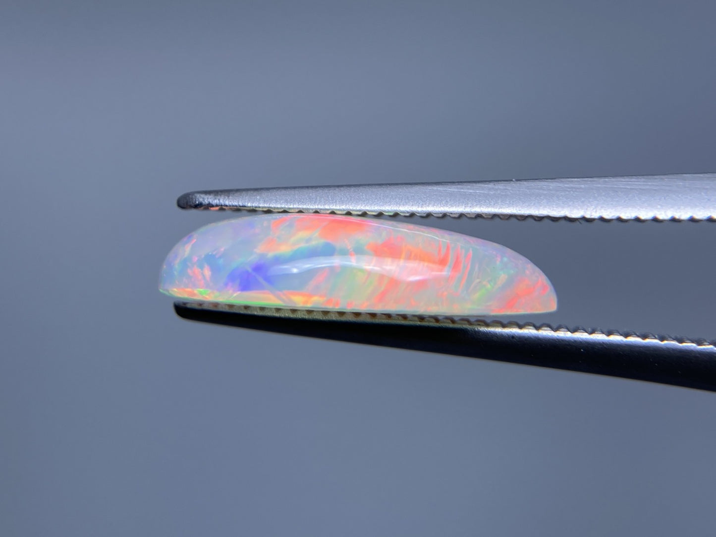 オパール 2.110ct 宝石ソーティング付き 15.0㎜×8.3㎜×3.5㎜ ルース（ 裸石 ） 3639S