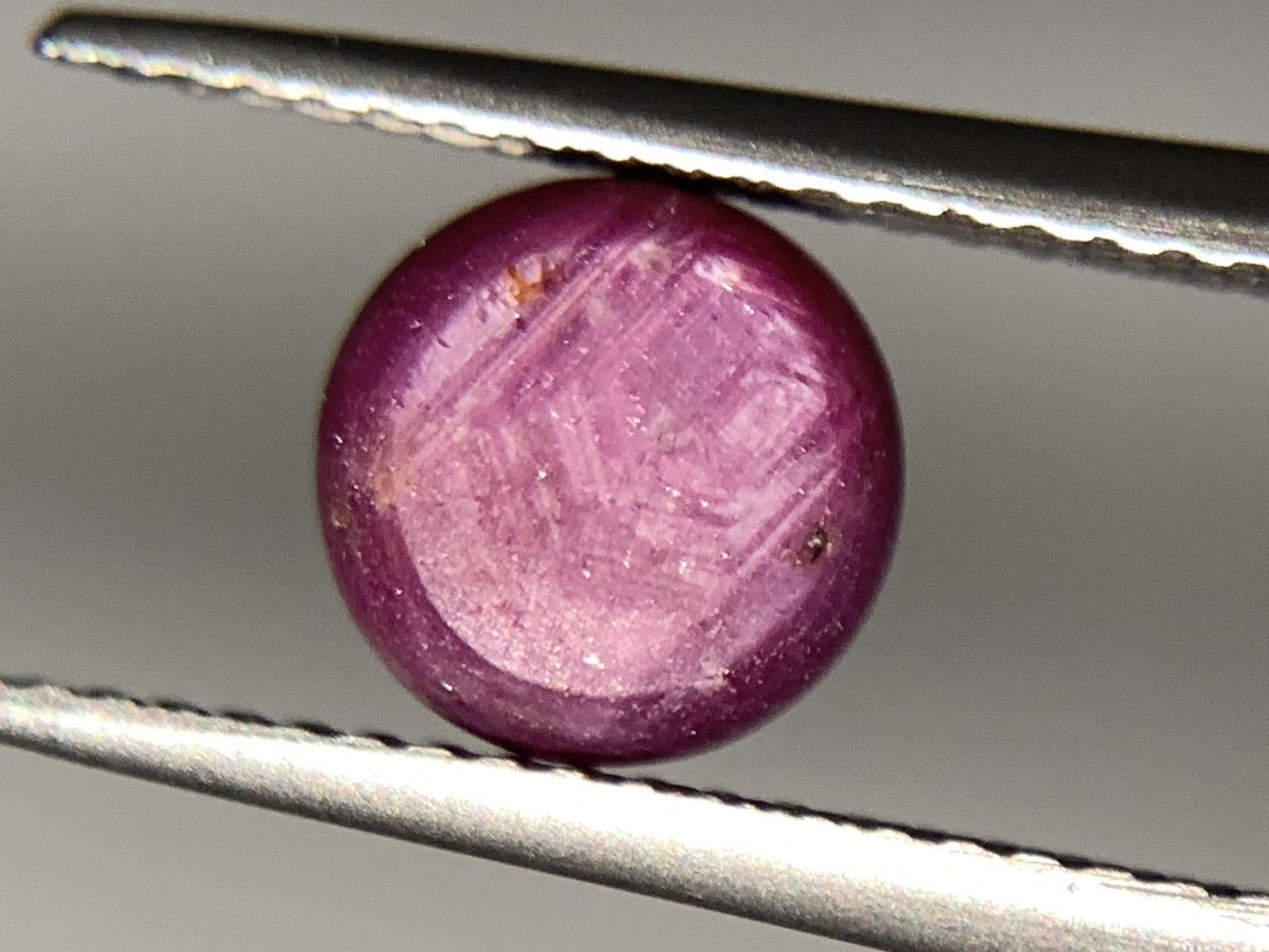 スタールビー 天然 3.819ct 宝石ソーティング付き 7.2㎜×7.1㎜×6.5㎜ ルース（ 裸石 ） 5320Y