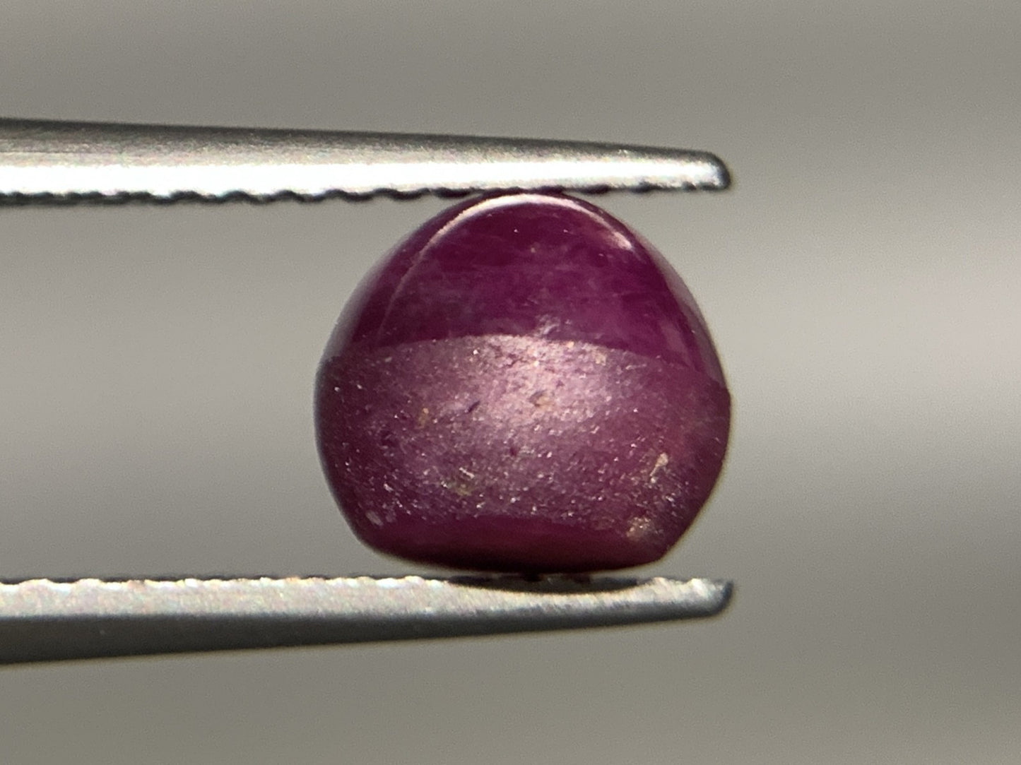 スタールビー 天然 3.819ct 宝石ソーティング付き 7.2㎜×7.1㎜×6.5㎜ ルース（ 裸石 ） 5320Y