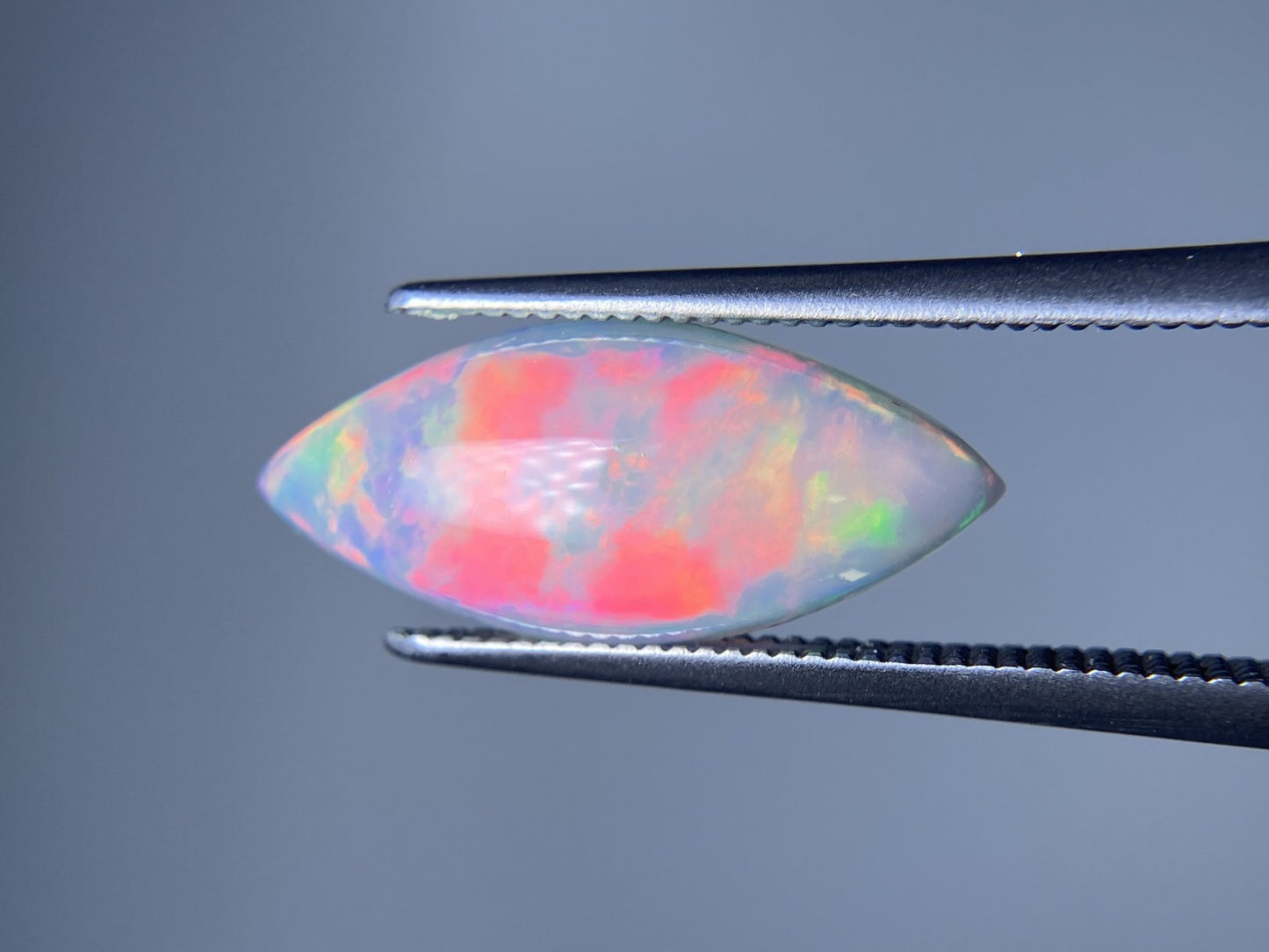2.126ct 宝石ソーティング付き 16.9㎜×7.3㎜×3.7㎜ ルース（ 裸石 ） 3609S