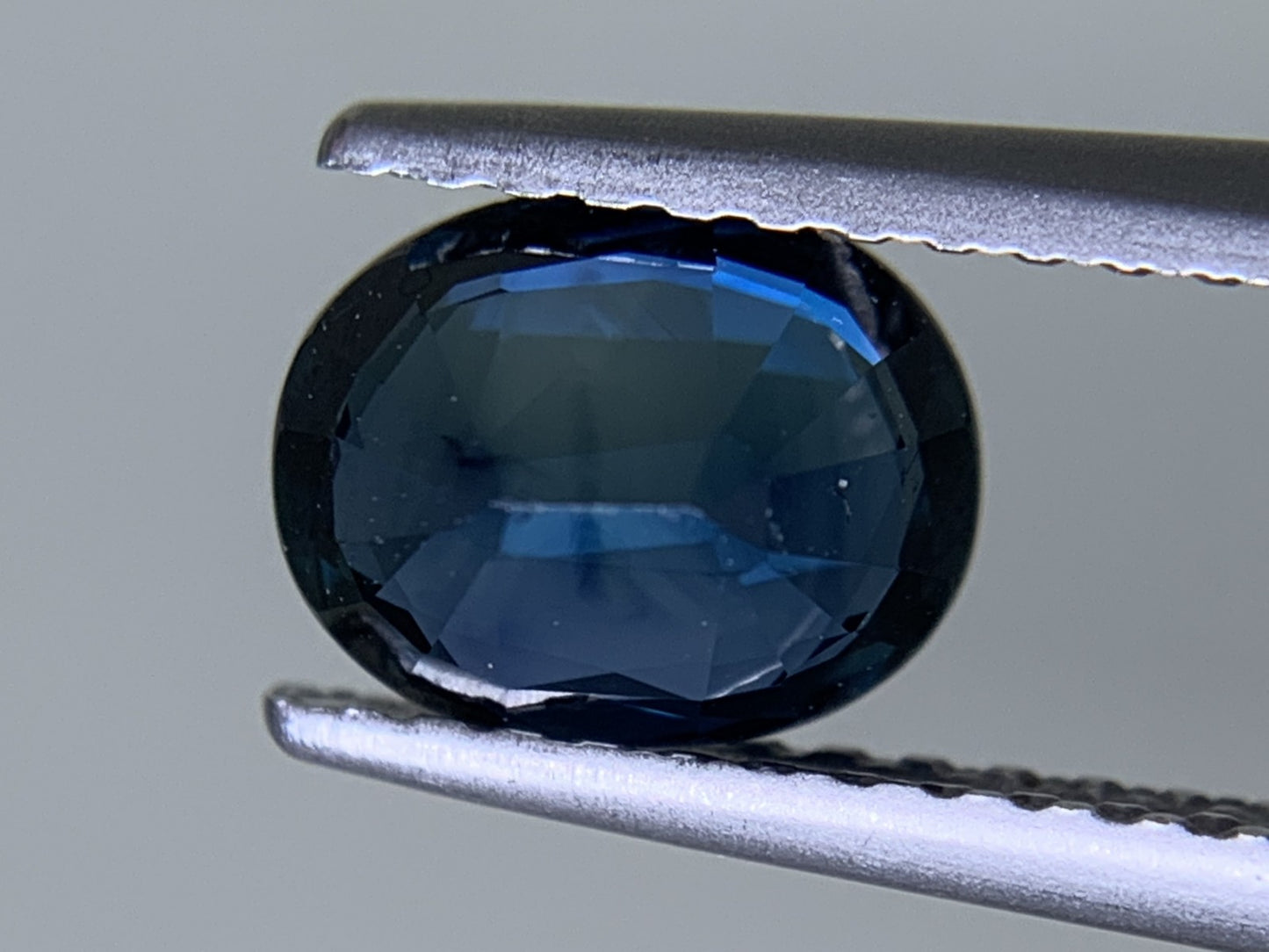 サファイア 天然 1.162ct 中央宝石ソーティング付き 7.03㎜×5.61㎜×3.40㎜ ルース（ 裸石 ） 5927Y