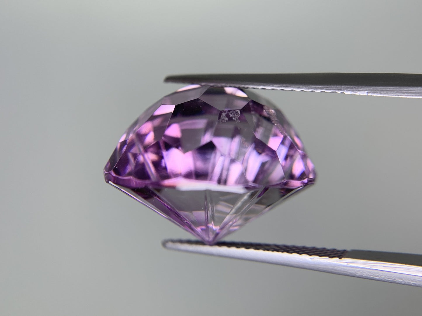 アメシスト 天然 24.169ct 宝石ソーティング付き 18.5㎜×18.3㎜×14.2㎜ ルース（ 裸石 ） 8304Y