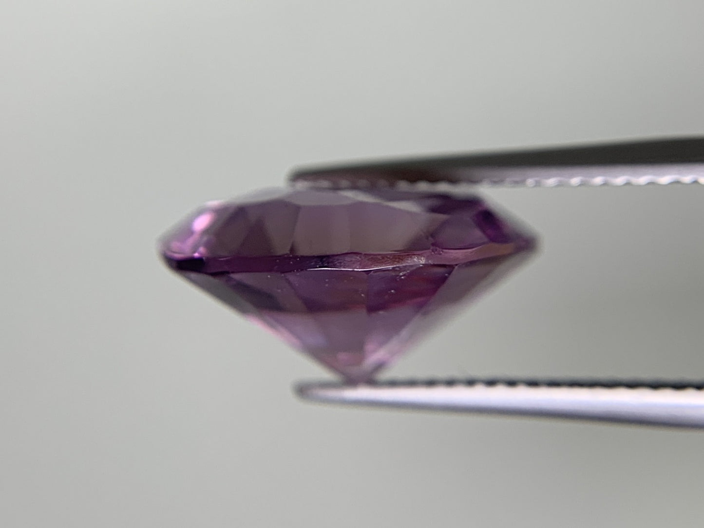 アメシスト 天然 9.560ct 宝石ソーティング付き 16.3㎜×15.4㎜×8.2㎜ ルース（ 裸石 ） 8308Y