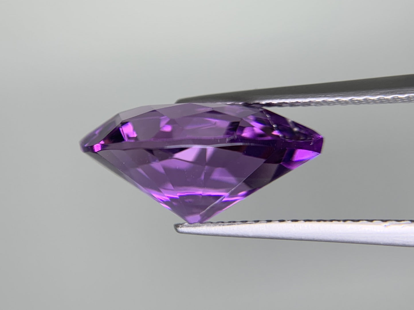 アメシスト 天然 6.915ct 宝石ソーティング付き 17.3㎜×10.7㎜×8.0㎜ ルース（ 裸石 ） 8310Y