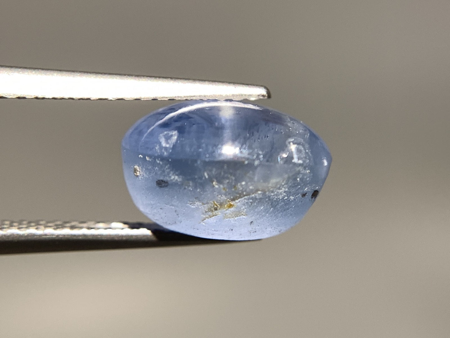 スターサファイア 天然 6.173ct 宝石ソーティング付き 10.7㎜×7.8㎜×6.5㎜ ルース（ 裸石 ） 7185Y
