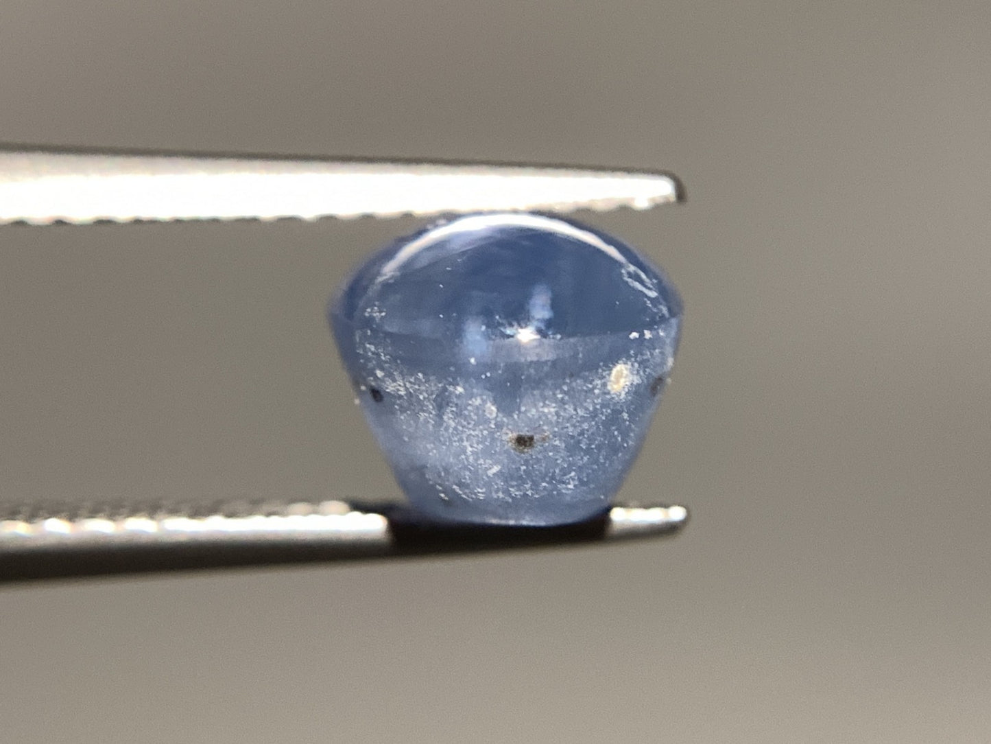 スターサファイア 天然 6.173ct 宝石ソーティング付き 10.7㎜×7.8㎜×6.5㎜ ルース（ 裸石 ） 7185Y