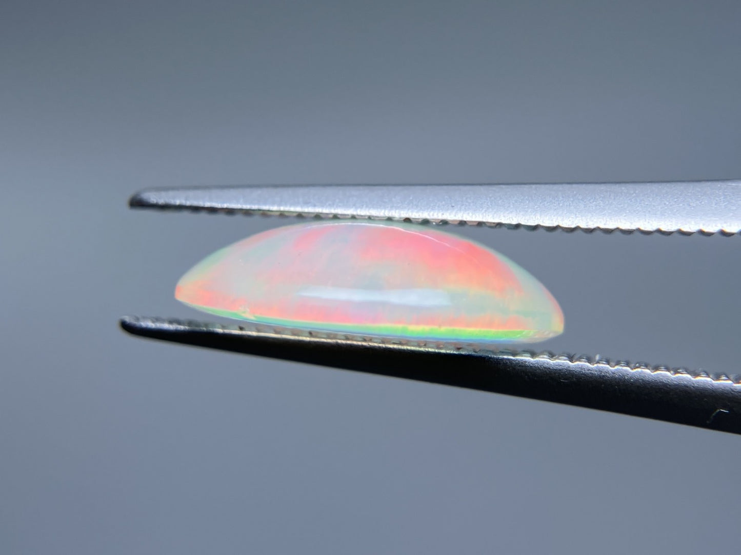 オパール 2.214ct 宝石ソーティング付き 12.7㎜×9.4㎜×3.8㎜ ルース（ 裸石 ） 3633S