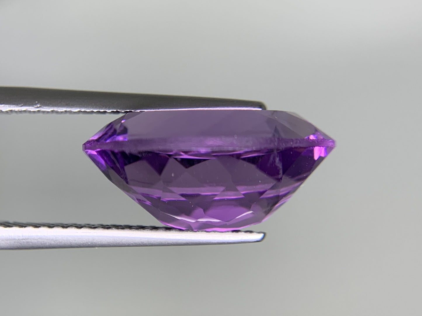 アメシスト 天然 8.288ct 宝石ソーティング付き 16.0㎜×11.9㎜×7.6㎜ ルース（ 裸石 ） 8309Y