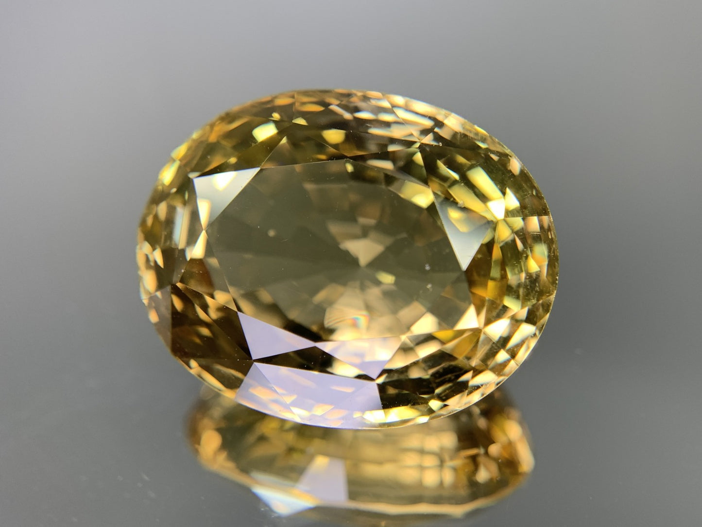 シトリン天然 39.496ct 宝石ソーティング付き 24.2㎜×19.4㎜×13.7㎜ ルース（ 裸石 ） 8319Y
