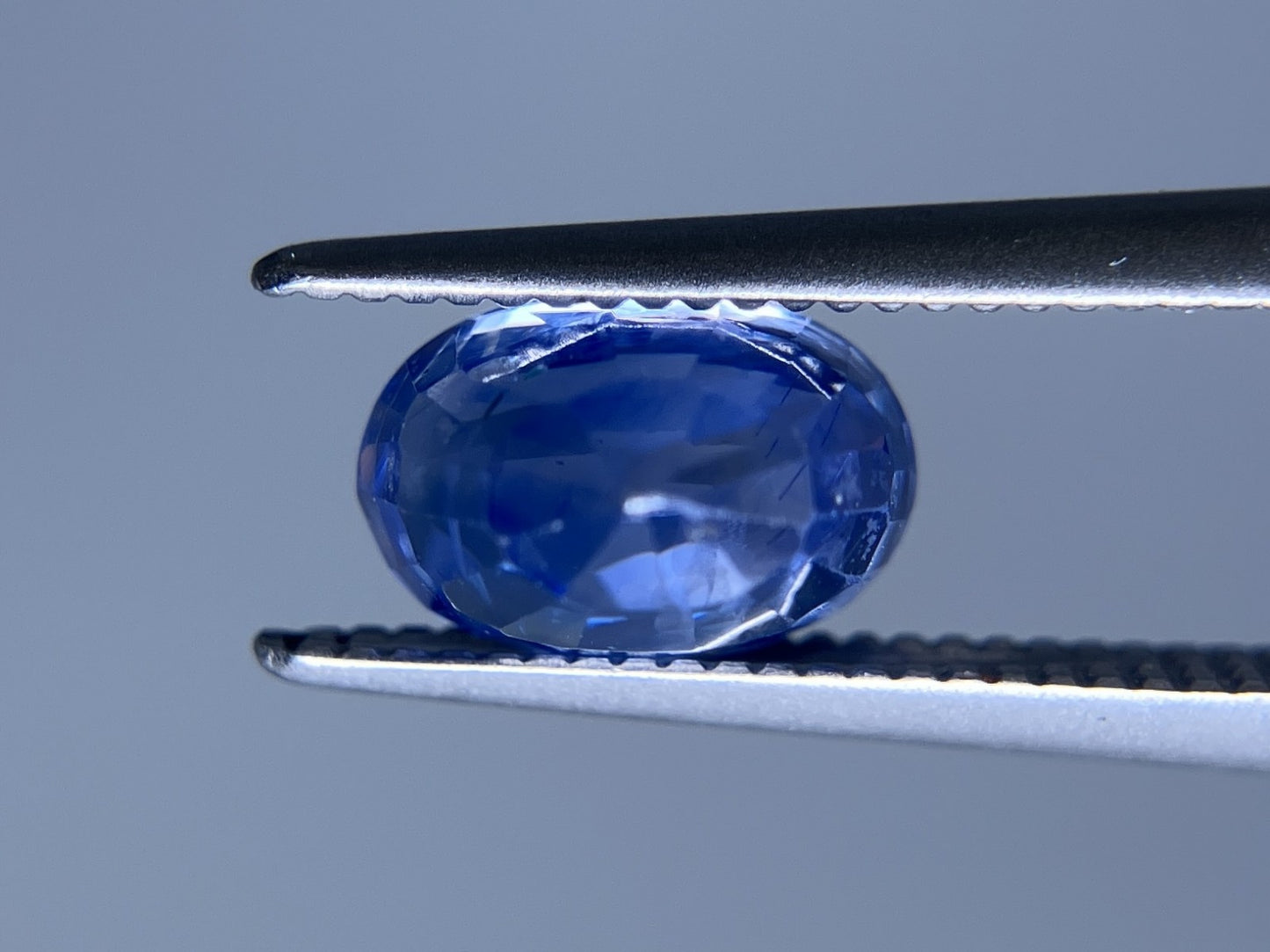 サファイア　カラーチェンジ 1.92ct GIA鑑別書付き 非加熱 スリランカ産 6.78㎜×6.65㎜×4.39㎜ ルース（ 裸石 ） 2791S