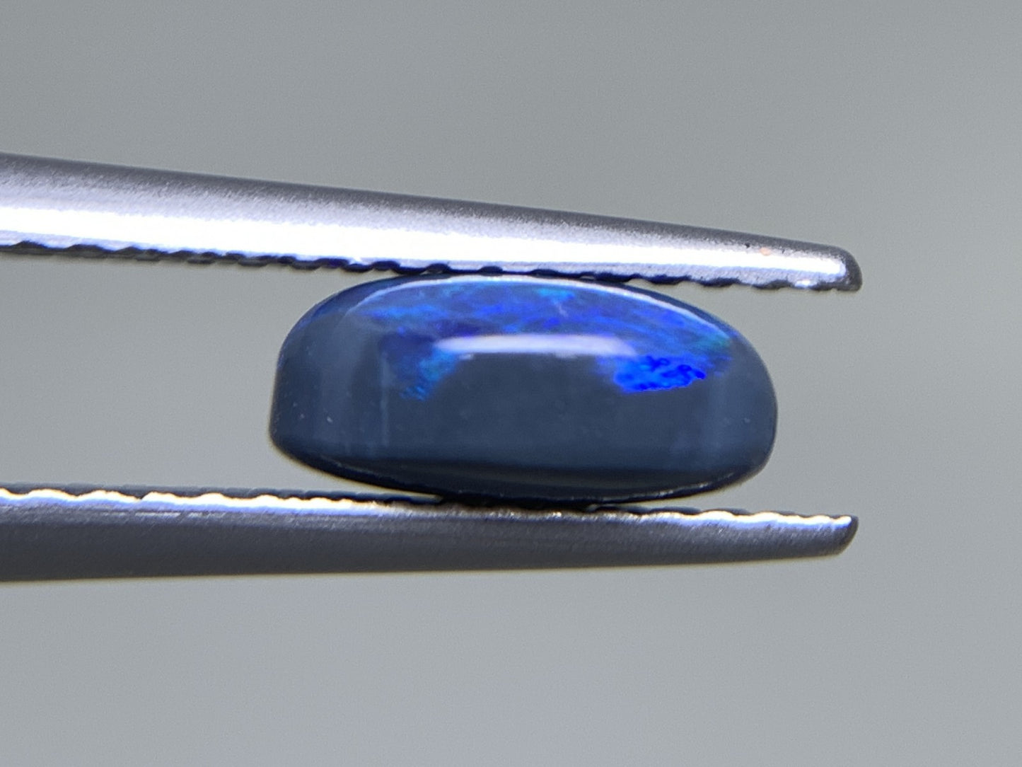 ブラックオパール 天然  1.149ct  宝石ソーティング付き  8.0㎜×5.7㎜×3.6㎜  ルース（ 裸石 ）  5490Y