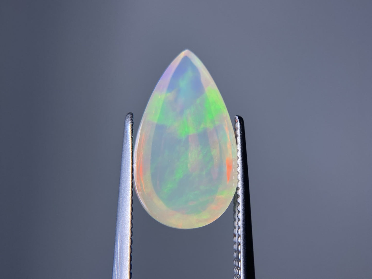 オパール 2.654ct 宝石ソーティング付き 14.4㎜×8.4㎜×5.0㎜ ルース（ 裸石 ） 3605S