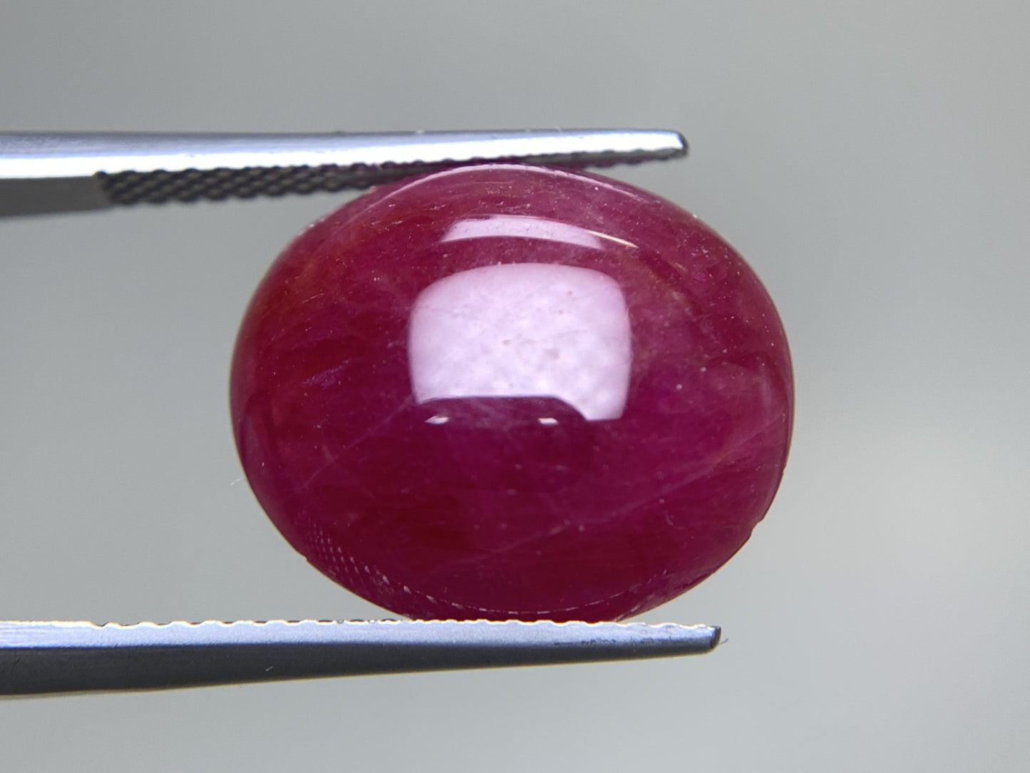 ルビー 天然 13.480ct 宝石ソーティング付き 15.9㎜×14.0㎜×6.0㎜ ルース（ 裸石 ） 7188Y