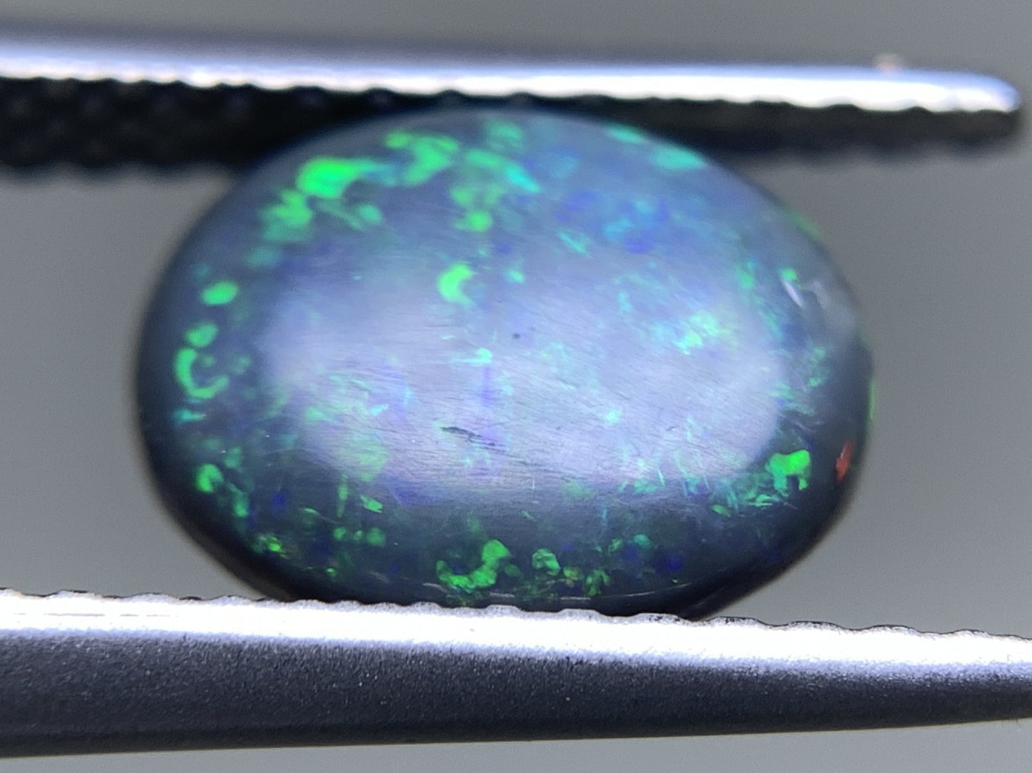 ブラックオパール 天然  1.123ct  宝石ソーティング付き  8.6㎜×6.9㎜×2.7㎜  ルース（ 裸石 ）  5463Y