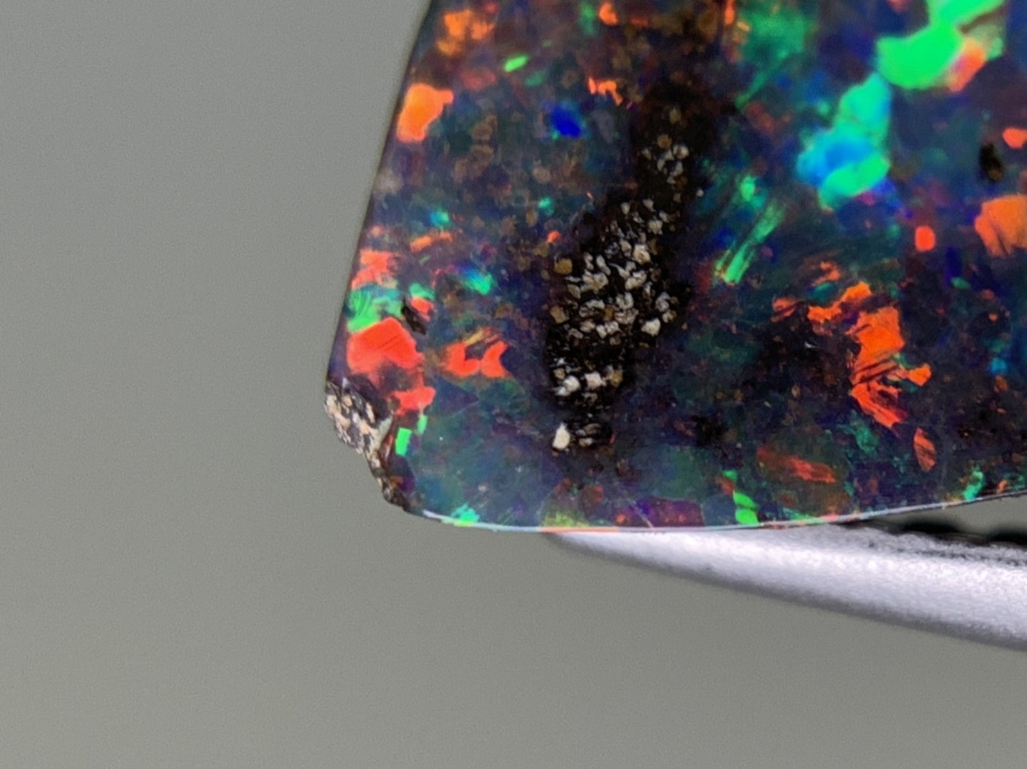 ボルダーオパール 天然 1.450ct 宝石ソーティング付き 10.8㎜×6.4㎜×2.7㎜ ルース（ 裸石 ） 6267Y