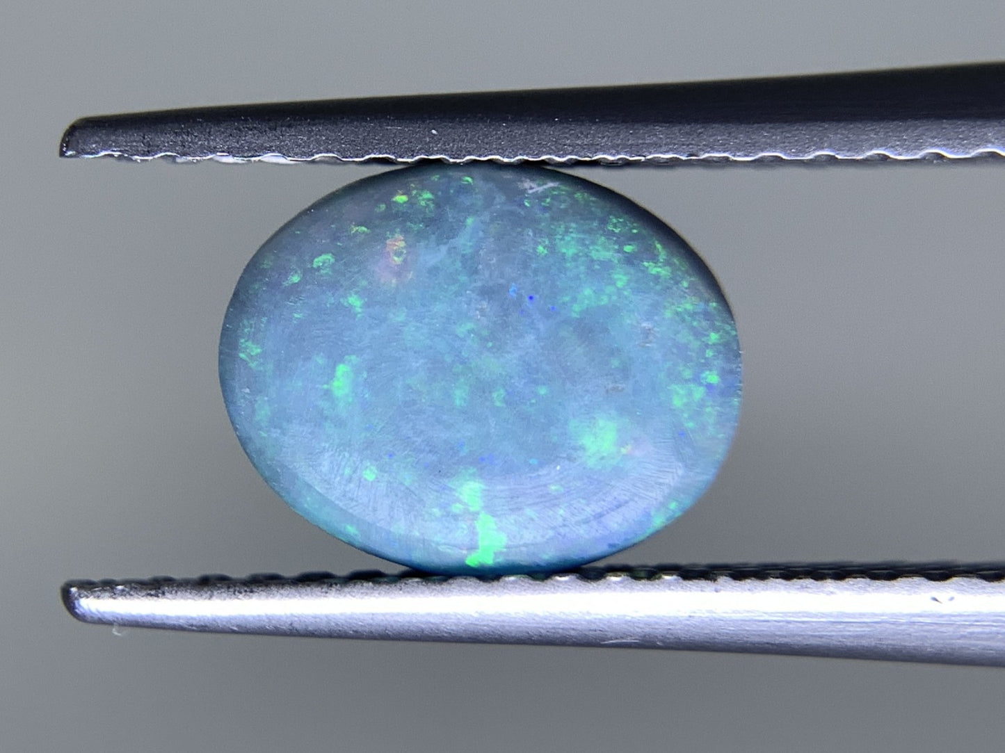ブラックオパール 天然  1.123ct  宝石ソーティング付き  8.6㎜×6.9㎜×2.7㎜  ルース（ 裸石 ）  5463Y